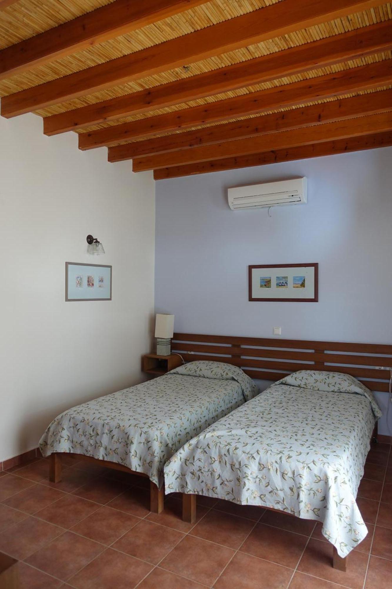 Petroto Villas Kiotari Room photo